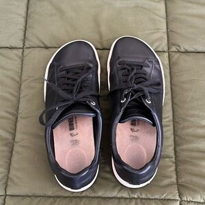 Birkenstock size 43/10US black